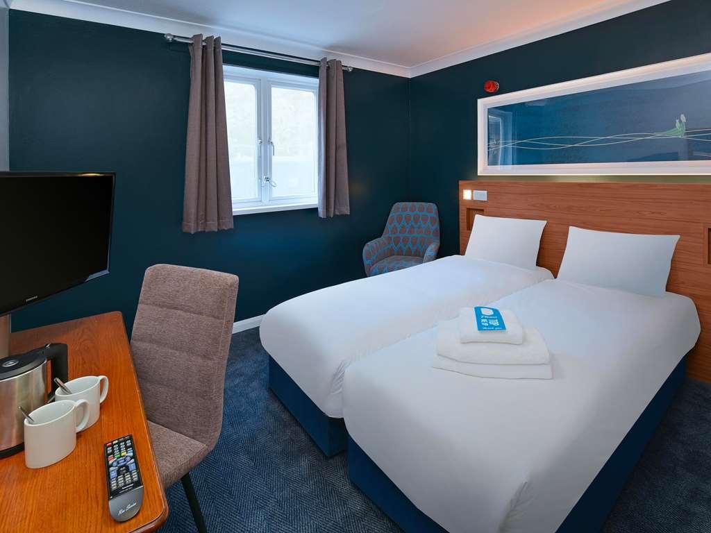 Travelodge Redhill Redhill (Surrey) Room photo